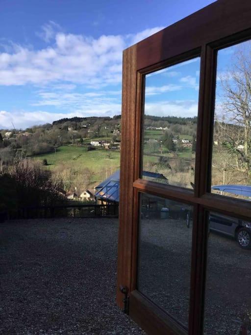 Holiday home Cute Cottage. Wood Burner. Amazing Views *